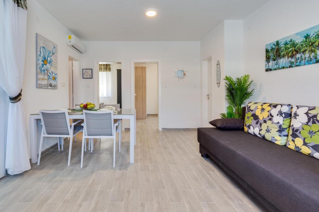 Apartmani Kastelina 비르 외부 사진