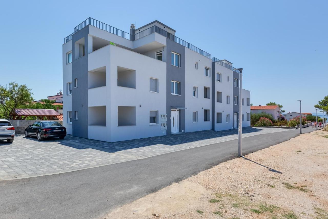 Apartmani Kastelina 비르 외부 사진